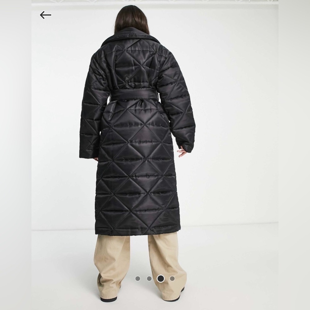 Oversized ASOS DESIGN nylon quilted maxi puffer coat in black - Picture 2 of 10